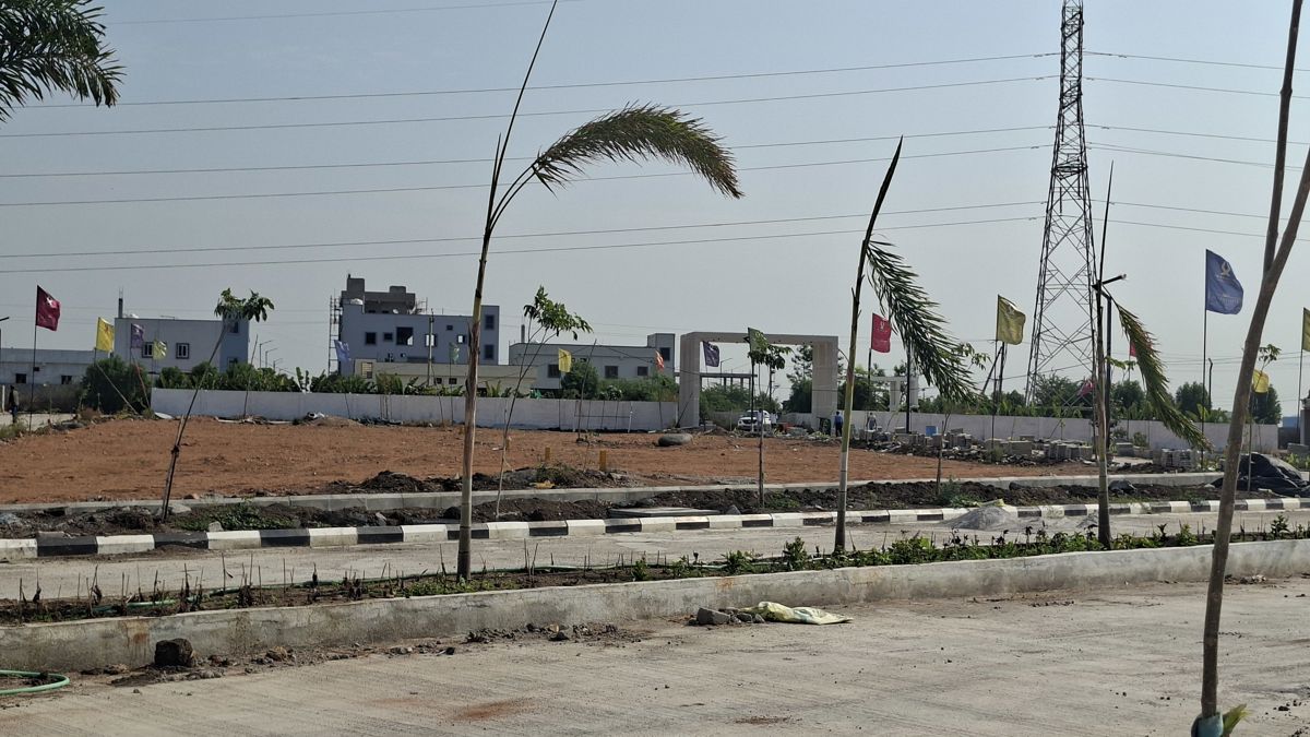 Plot For Sale in Badangpet