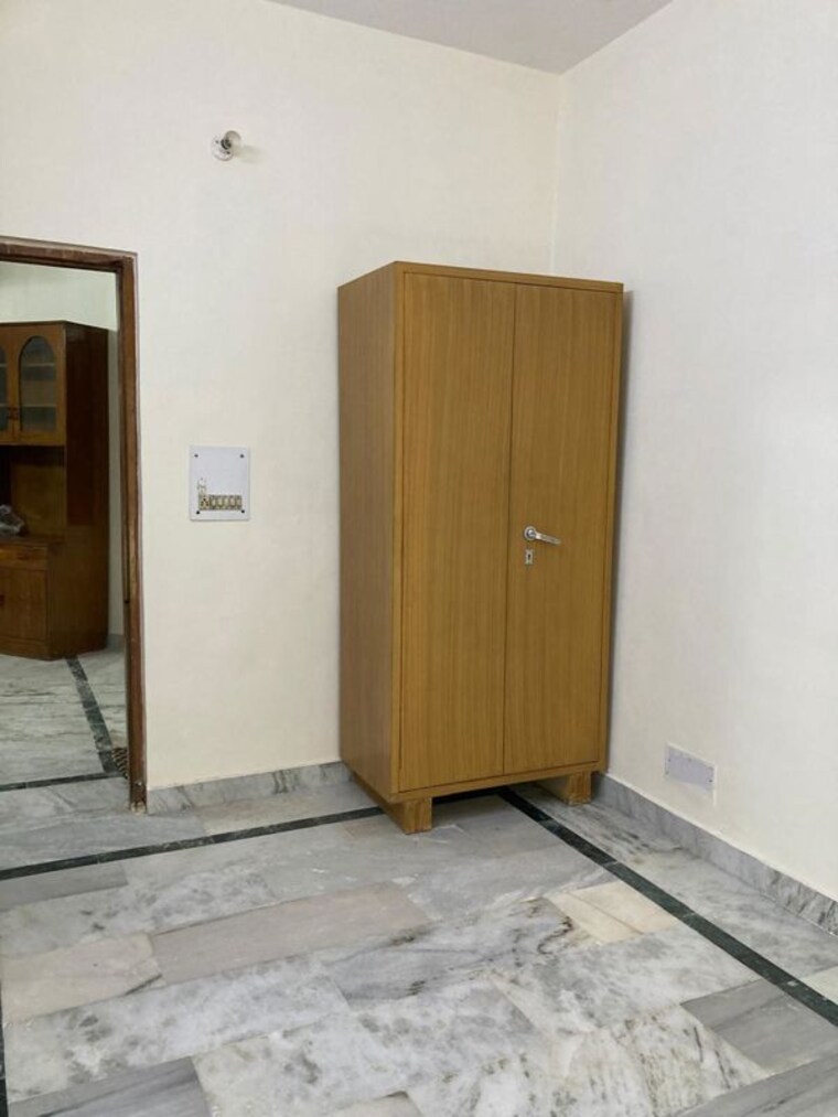 Room, janakpuri 2 Bedroom 720 Sq.Ft. Builder Floor In Janakpuri Delhi 10417351