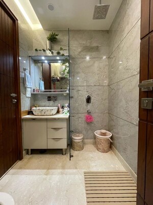 Bathroom in 4 BHK Builder Floor at Derawal Nagar – for Sale
