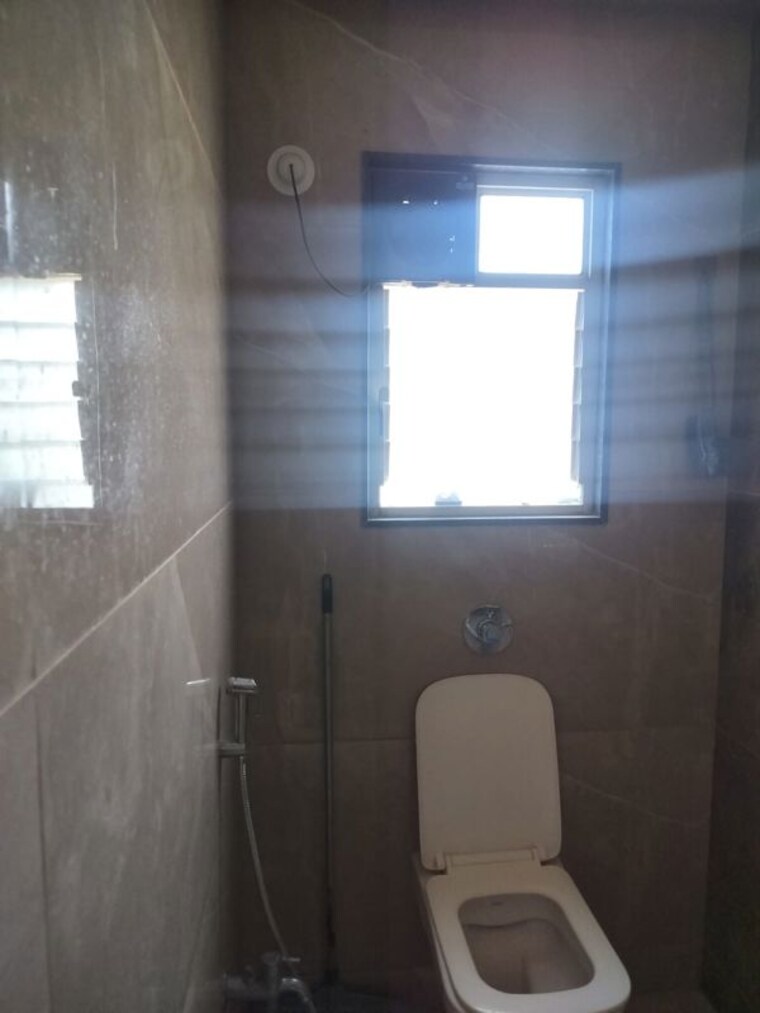 Bathroom, mhada colony 1 Bedroom 750 Sq.Ft. Apartment In Mhada Colony Pune 10417272