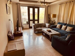 Living Room in 4 BHK Builder Floor at Chittaranjan Park – for Rent
