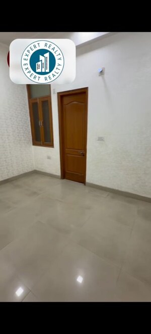 Room in 3 BHK Builder Floor at Shakti Khand 2 – for Sale
