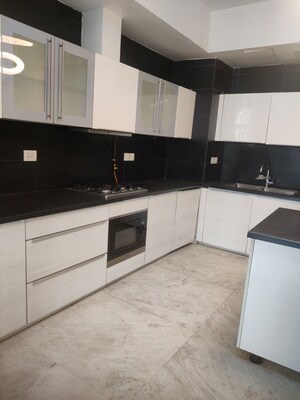 Kitchen in 3.5 BHK Apartment at M3M Golf Estate Fairway West, Sector 65 – for Rent