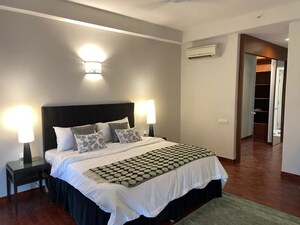 Bedroom in 5 BHK Penthouse at Ireo Victory Valley, Sector 67 – for Rent