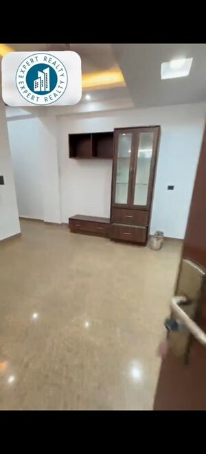 Room in 2 BHK Builder Floor at Indirapuram Shakti Khand 1 – for Sale