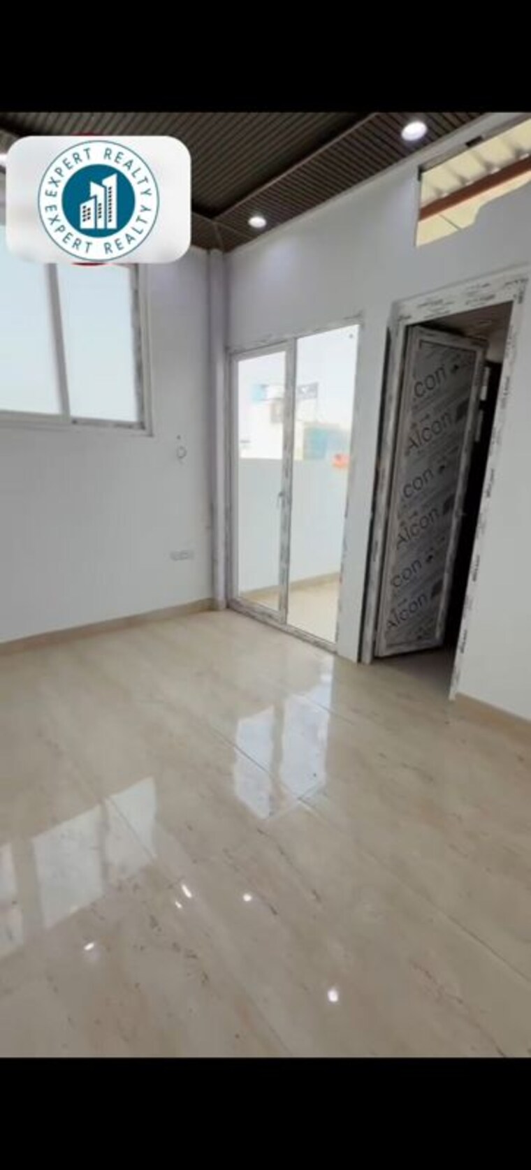 Room, shakti khand 2 Commercial Office Space 2600 Sq.Ft. In Shakti Khand 2 Ghaziabad 10417445