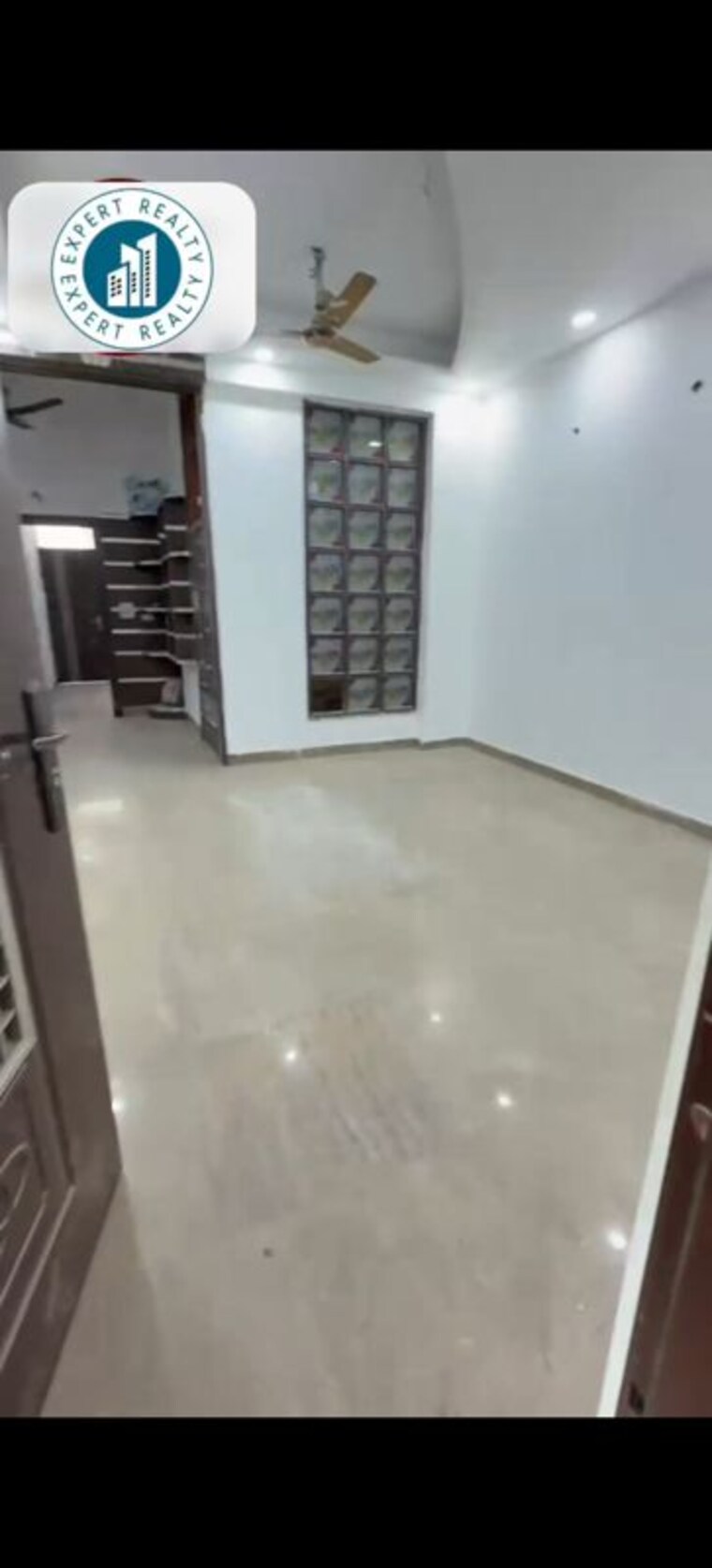 Room, shakti khand 2 Commercial Office Space 2600 Sq.Ft. In Shakti Khand 2 Ghaziabad 10417445