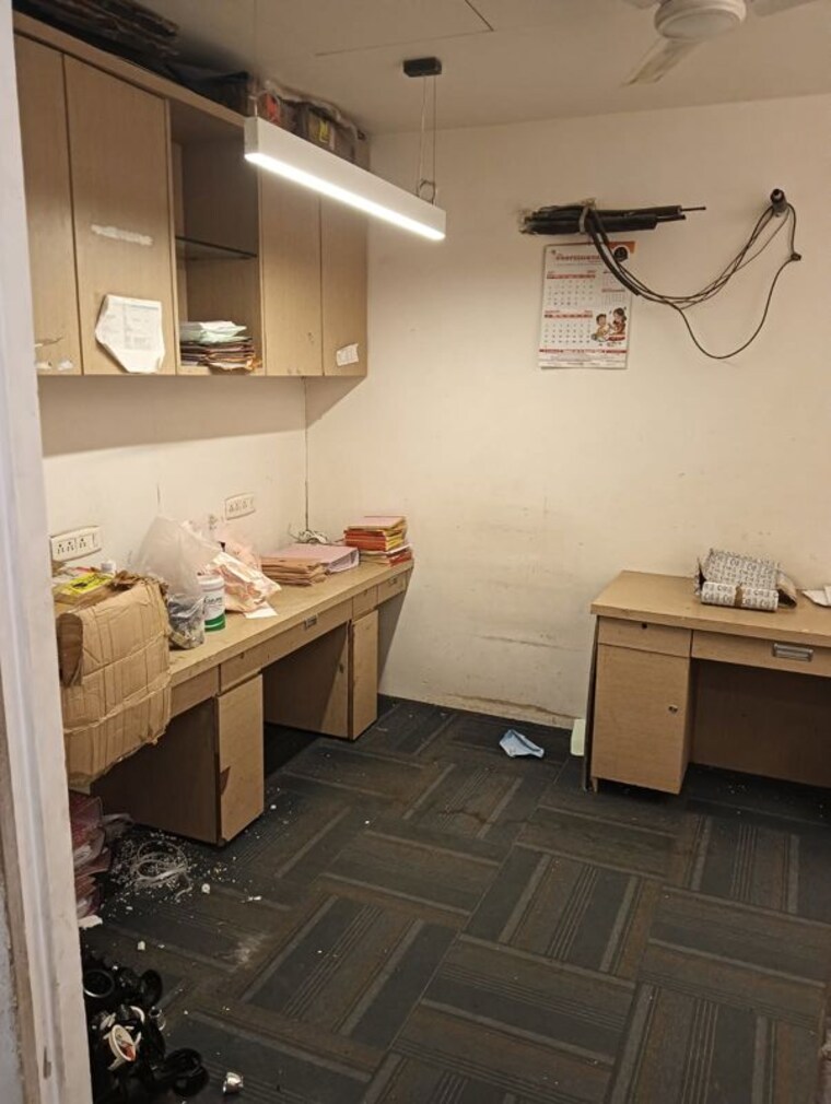 Kitchen, express-zone Commercial Office Space 853 Sq.Ft. In Malad East Mumbai 10417455