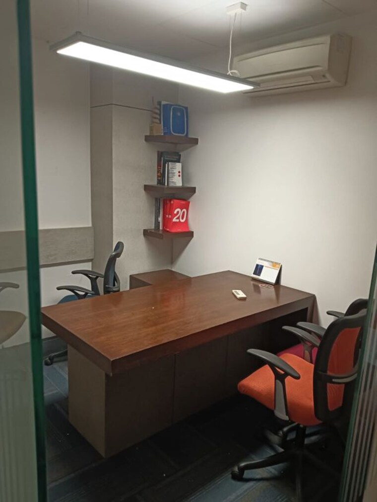Team Area, express-zone Commercial Office Space 853 Sq.Ft. In Malad East Mumbai 10417455