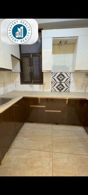 Kitchen in 3 BHK Builder Floor at Indirapuram Abhay Khand 4 – for Sale