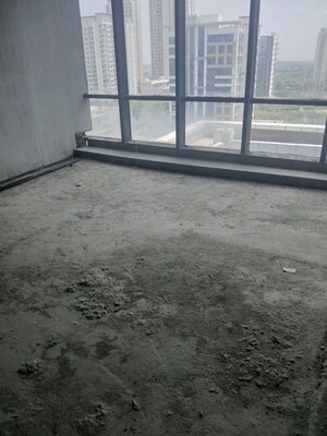 Room in  Office Space at Urbtech NPX, Sector 153 – for Sale