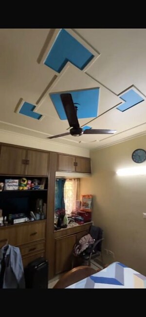Furnished Amenities in 3 BHK Apartment at Patparganj – for Sale
