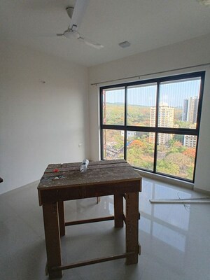 Kitchen in 3.5 BHK Apartment at Lodha Woods, Kandivali East – for Rent