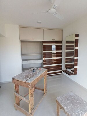 Staircase in 3.5 BHK Apartment at Lodha Woods, Kandivali East – for Rent