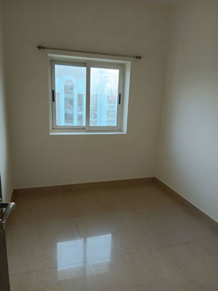 Room, lokhandwala-whispering-palms-xxclusives 3.5 Bedroom 1400 Sq.Ft. Apartment In Kandivali East Mumbai 10417521