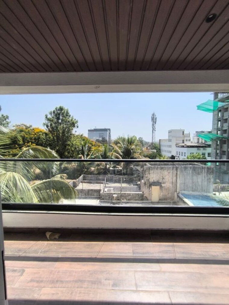 Balcony, aundh 3 Bedroom 1863 Sq.Ft. Apartment In Aundh Pune 10417524