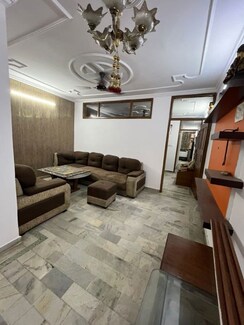 2 BHK Builder Floor For Rent in West Patel Nagar