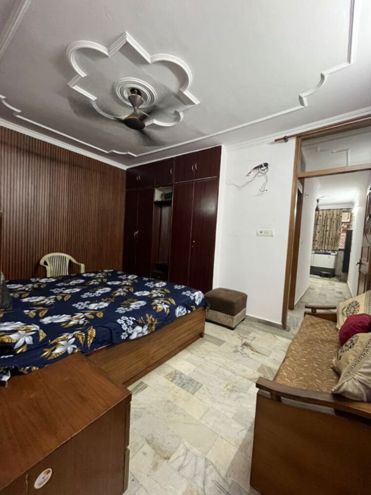 Bedroom, west patel nagar 2 Bedroom 100 Sq.Ft. Builder Floor In West Patel Nagar Delhi 10417533