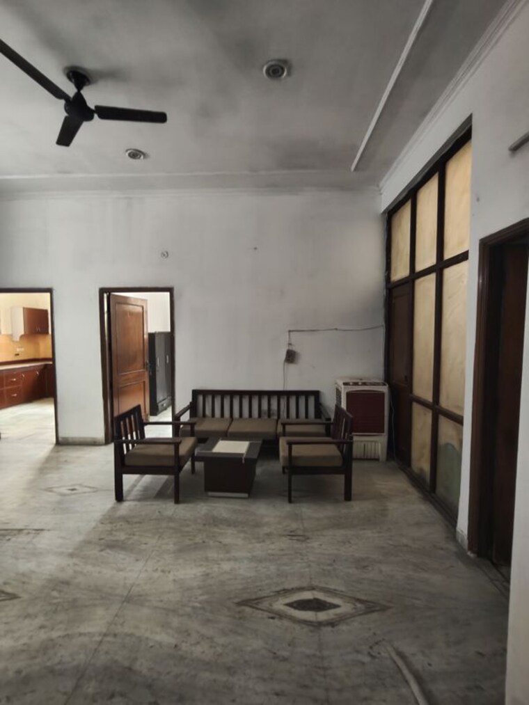 Living Room, rwa-apartments-sector-71 3 Bedroom 1650 Sq.Ft. Independent House In Sector 71 Noida 10417530