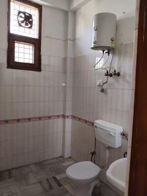 Bathroom in 3 BHK Independent House at RWA Apartments Sector 71, Sector 71 – for Rent