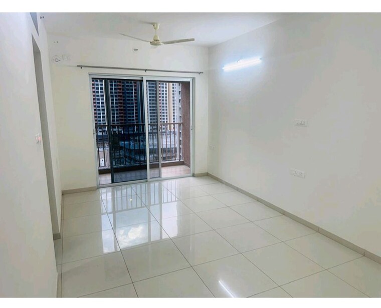 Room, gls-central-avenue 2.5 Bedroom 590 Sq.Ft. Apartment In Sector 92 Gurgaon 10417564
