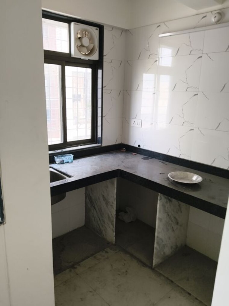 Kitchen, navpada 1 Bedroom 310 Sq.Ft. Apartment In Navpada Mumbai 10417604