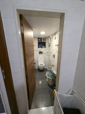Bathroom in 2 BHK Apartment at Band View, Dadar East – for Rent