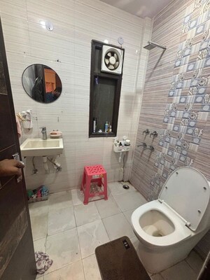 Bathroom in 3 BHK Builder Floor at Safdarjung Enclave – for Rent