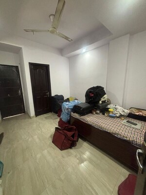 Bedroom in 3 BHK Builder Floor at Safdarjung Enclave – for Rent