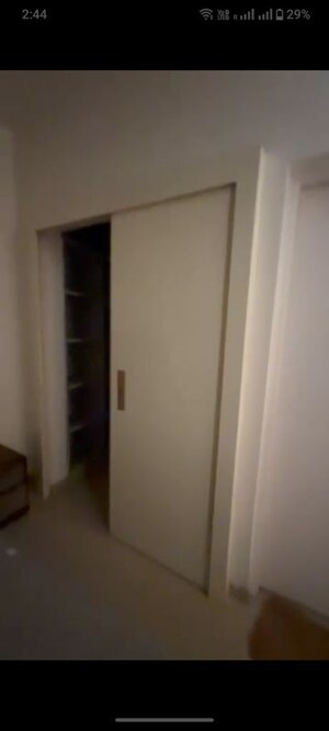 Room in 2.5 BHK Apartment at Emaar Emerald Estate, Sector 65 – for Rent
