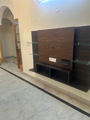 Furnished Amenities in 2 BHK Builder Floor at Ansal Plaza Gurgaon, Palam Vihar – for Rent