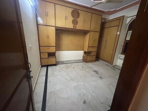 Kitchen in 2 BHK Builder Floor at Ansal Plaza Gurgaon, Palam Vihar – for Rent