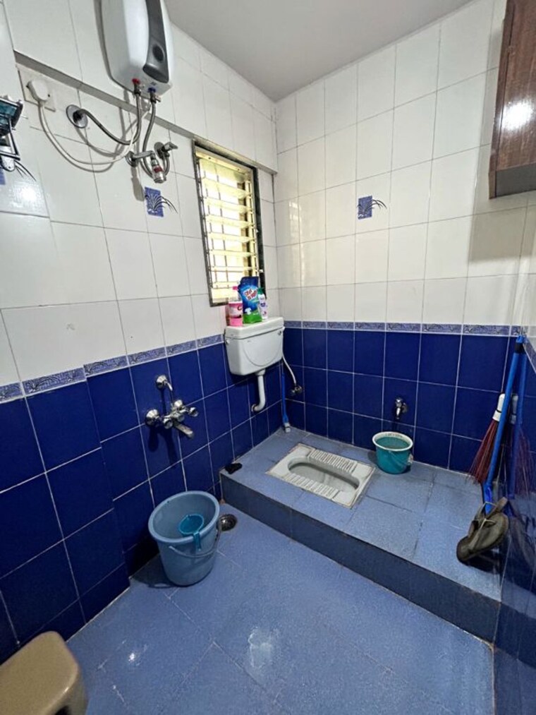 Attached Bathroom, pimple saudagar 2 Bedroom 1000 Sq.Ft. Apartment In Pimple Saudagar Pune 10417647