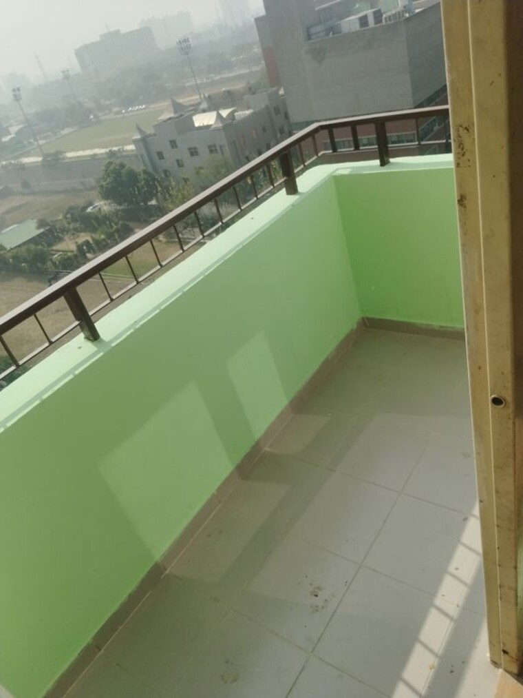 Balcony, auric-city-homes 3 Bedroom 650 Sq.Ft. Apartment In Sector 82 Faridabad 10417685