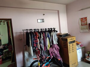 Furnished Amenities in 2 BHK Apartment at OP Floridaa, Sector 82 – for Rent