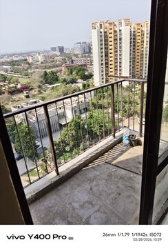 2 BHK + Pooja Room,Servant Room Apartment For Rent in OP Floridaa