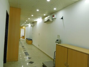 Room in  Office Space at Lajpat Nagar ii – for Rent