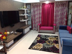 Bedroom in 2 BHK Apartment at Lokhandwala Whispering Palms, Kandivali East – for Rent