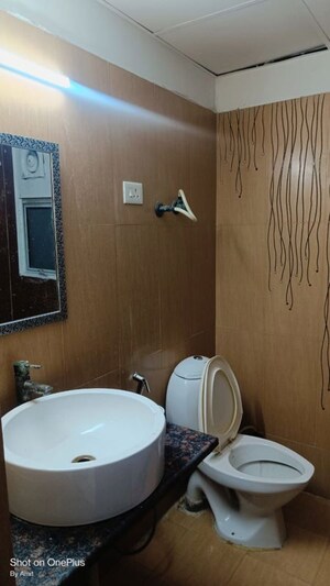 Bathroom in 3 BHK Apartment at H R Buildcon Elite Homz, Sector 77 – for Rent