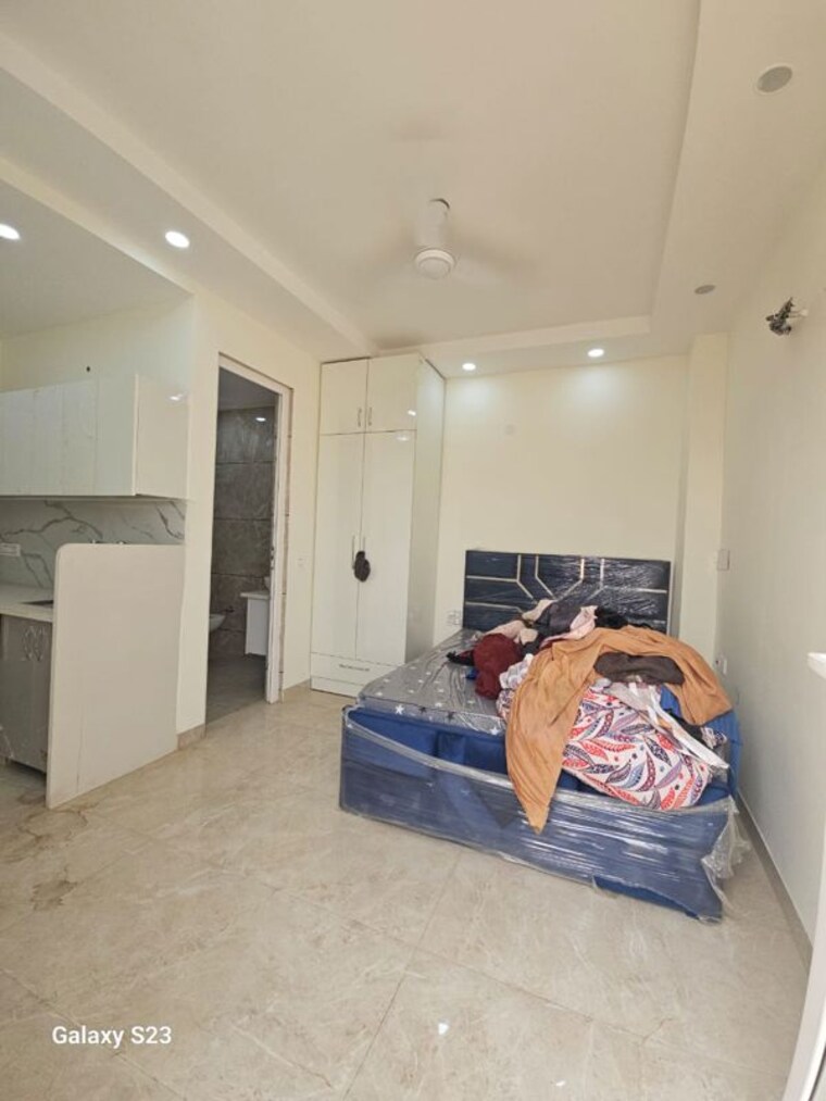 Living Room, west patel nagar 1 Bedroom 50 Sq.Yd. Builder Floor In West Patel Nagar Delhi 10417688
