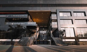  Showroom For Sale in Wakad