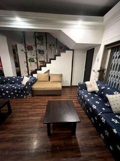 6 BHK + Pooja Room Villa For Sale in Golden Beach Society