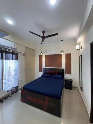 Bedroom in 3.5 BHK Apartment at Prateek Stylome, Sector 45 – for Rent