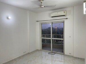 Room in 3 BHK Apartment at RPS Auria, Sector 88 – for Rent