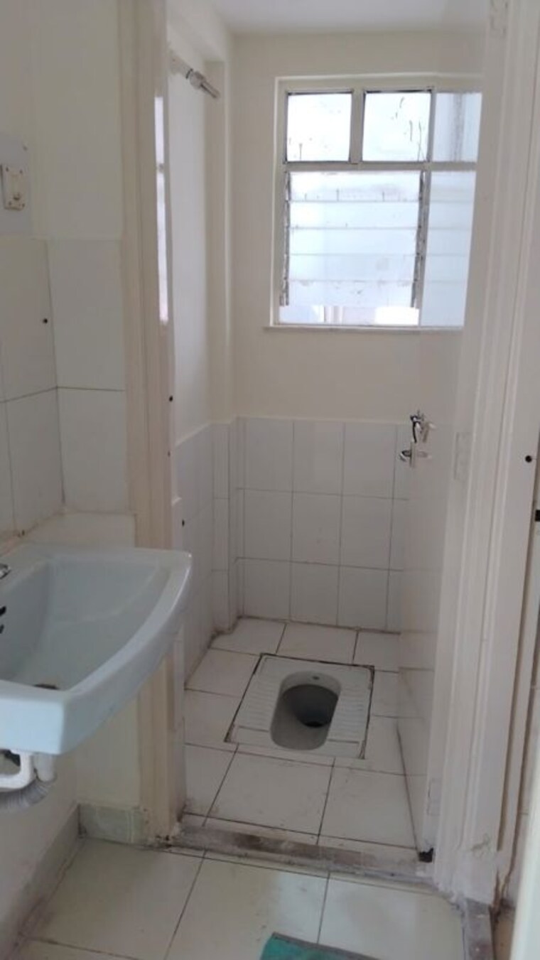 Bathroom, aditya-shagun-nisarg-plots 1 Bedroom 560 Sq.Ft. Apartment In Chandani Chowk Pune 10417795