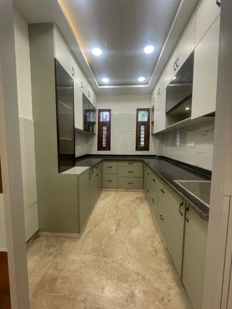 Kitchen, prashant vihar 3 Bedroom 100 Sq.Yd. Builder Floor In Prashant Vihar Delhi 10417860
