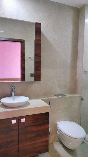Bathroom in 3 BHK Apartment at Oberoi Exquisite Goregaon, Goregaon East – for Rent