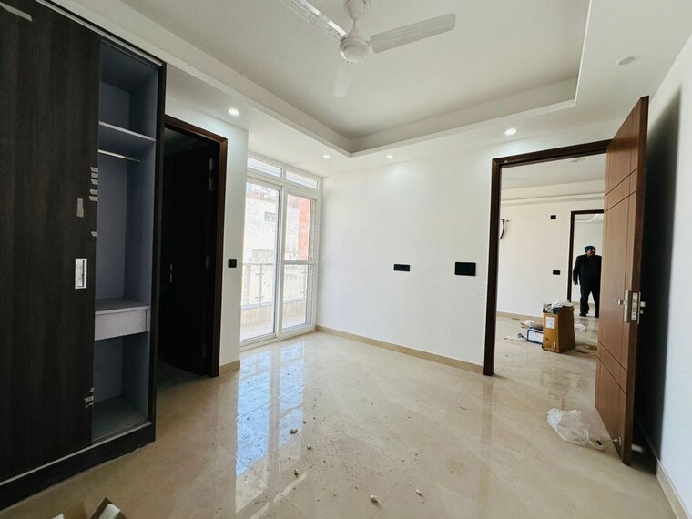 Room, freedom fighters enclave 3 Bedroom 1500 Sq.Ft. Builder Floor In Freedom Fighters Enclave Delhi 10417866