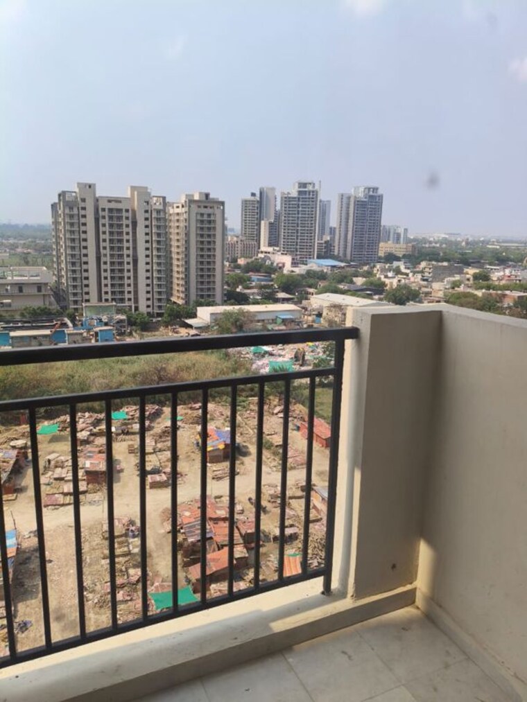 Exterior View, pareena-om-apartments 2 Bedroom 671 Sq.Ft. Apartment In Sector 112 Gurgaon 10417878
