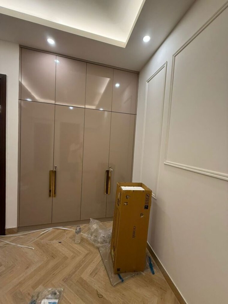 Kitchen, raj-one-good-earth 3 Bedroom 1620 Sq.Ft. Apartment In Sector 71 Gurgaon 10417890
